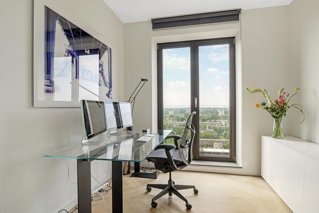 Foto 16 van Gustav Mahlerplein 257