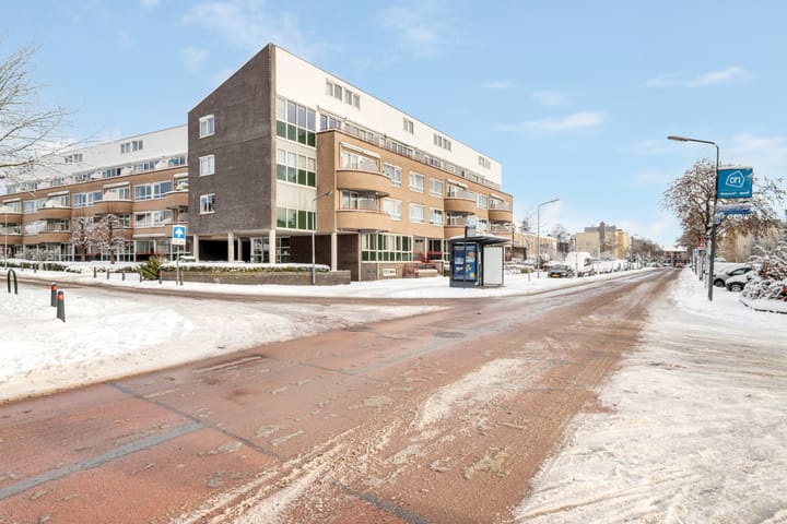 Photo 1 of Van Riebeeckweg 43-A