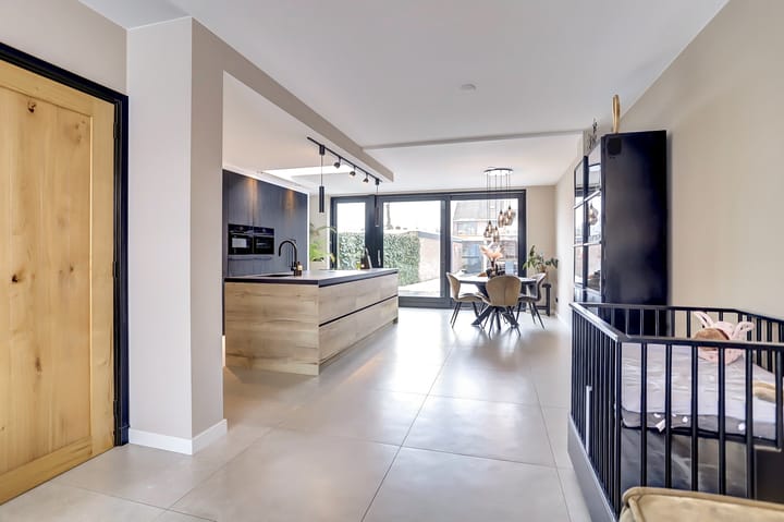 Photo 9 of Oranje Nassaulaan 28