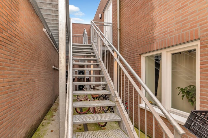 Foto 48 van Kerkstraat 25-A