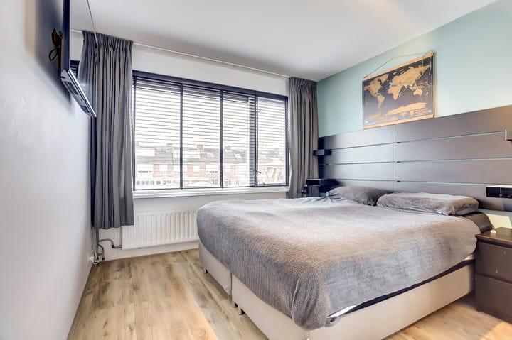 Photo 21 of Oranje Nassaulaan 28