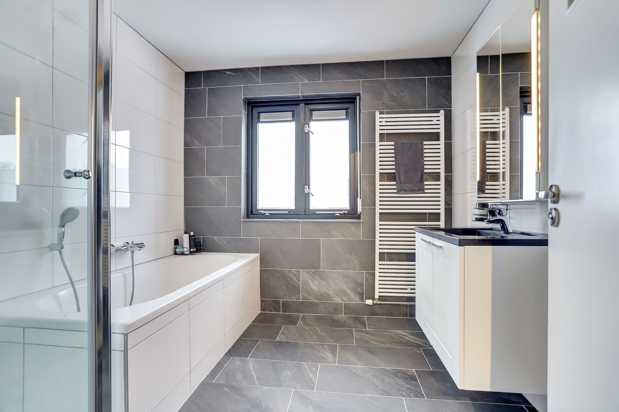 Foto 24 van Oranje Nassaulaan 28