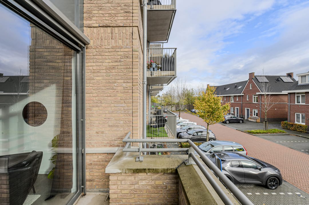 Photo 32 of Mgr. Horsthuisstraat 27