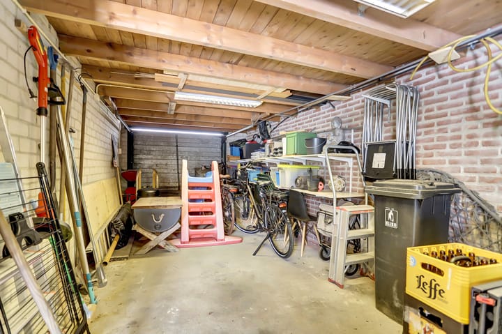 Photo 37 of Oranje Nassaulaan 28