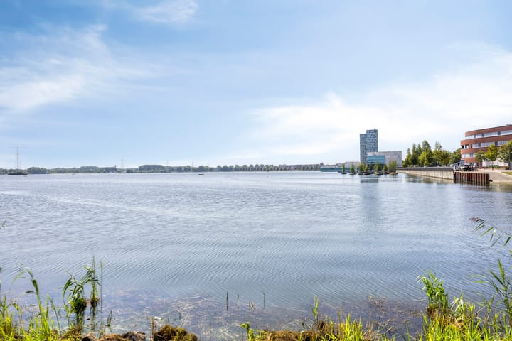 Foto 25 van James Stewartstraat 35