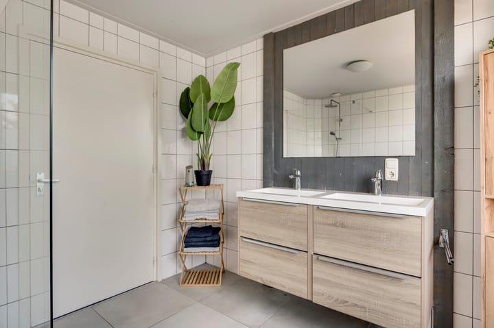 Photo 3 of Hubertusstraat 77