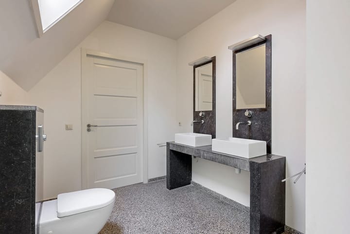 Foto 24 van Westerblokker 175-C