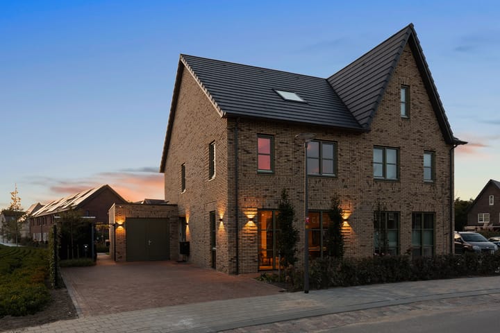 Jeneverbes 33 main image