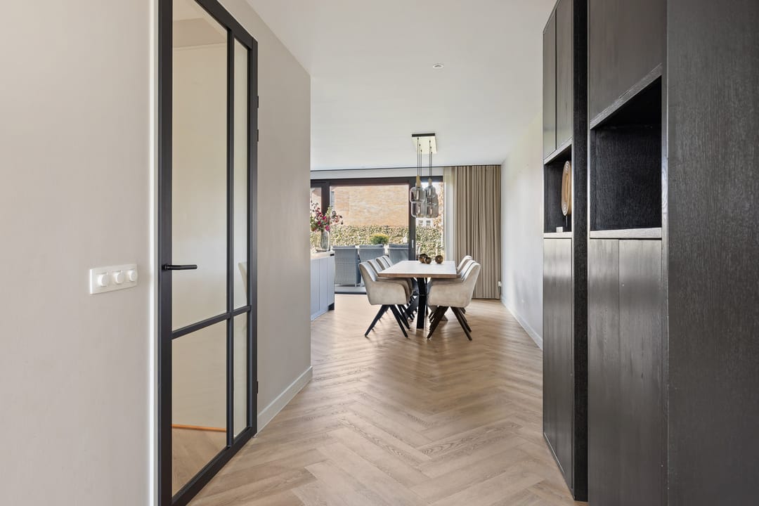 Foto 11 van Jeneverbes 33