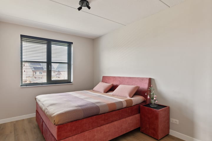 Foto 16 van Jeneverbes 33