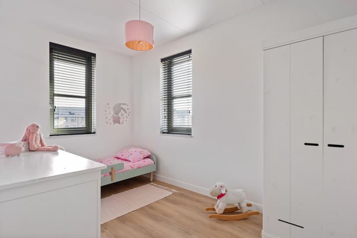 Foto 18 van Jeneverbes 33