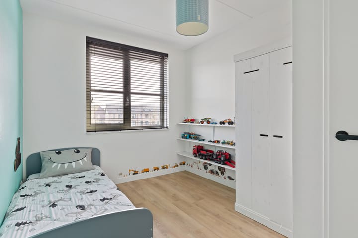 Foto 19 van Jeneverbes 33