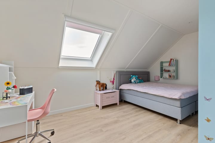 Foto 20 van Jeneverbes 33