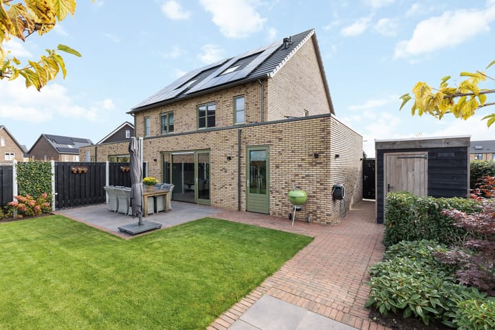 Foto 22 van Jeneverbes 33