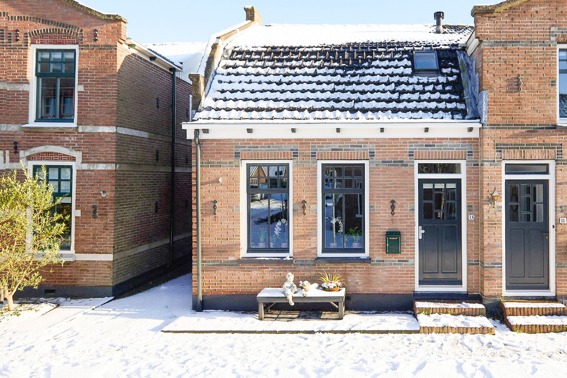 Photo 6 of Leeghwaterstraat 16