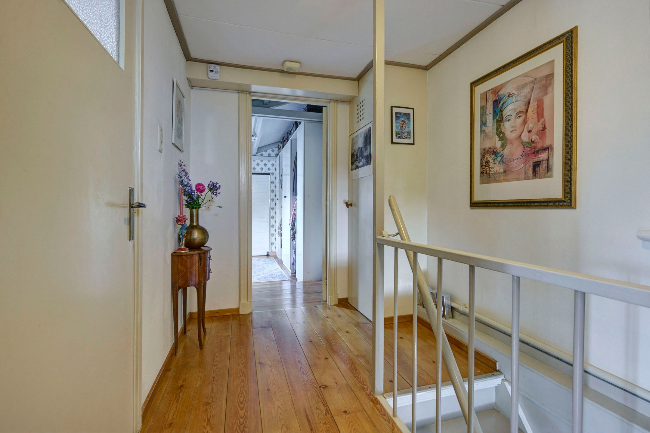 Photo 27 of Leeghwaterstraat 16