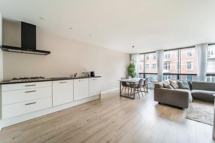 Foto 1 van Admiraal De Ruijterweg 224-C