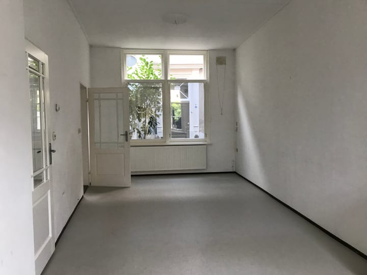 Foto 2 van Muurhuizen 8