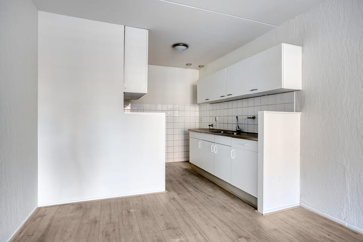 Foto 5 van Staringstraat 3-F