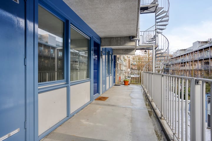 Foto 20 van Staringstraat 3-F