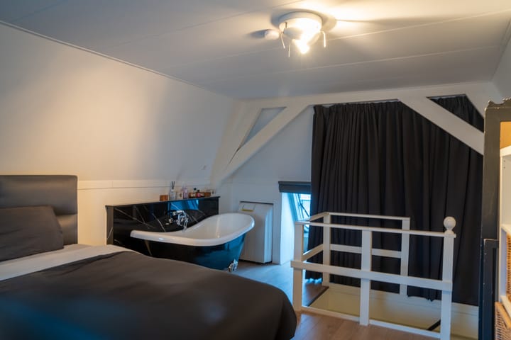 Foto 11 van Edisonstraat 52-A