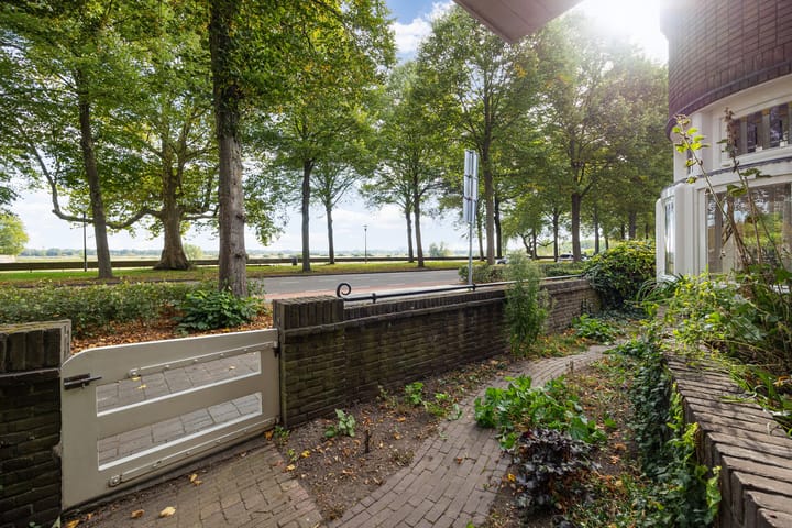 Foto 32 van Parklaan 4