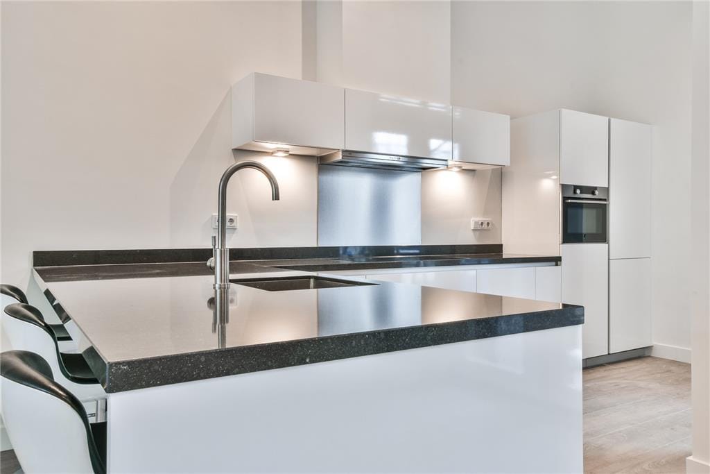 Photo 6 of Stadhouderskade 142-A