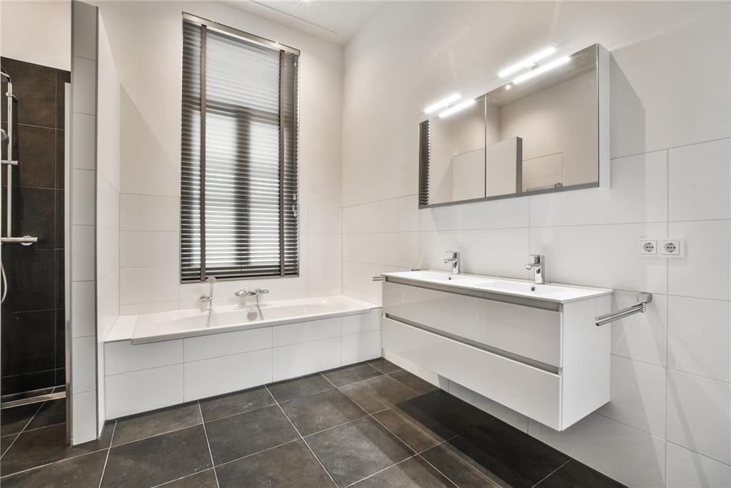 Photo 11 of Stadhouderskade 142-A