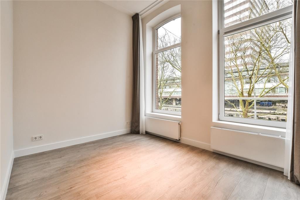 Photo 13 of Stadhouderskade 142-A