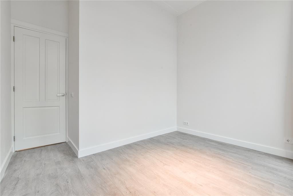 Photo 14 of Stadhouderskade 142-A