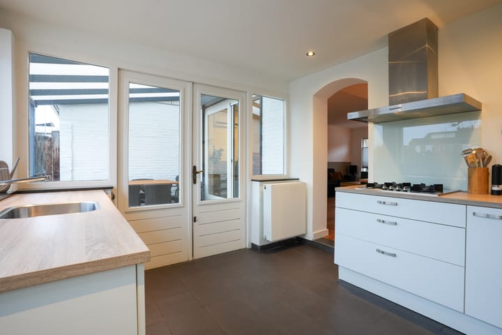 Foto 16 van Margrietstraat 25