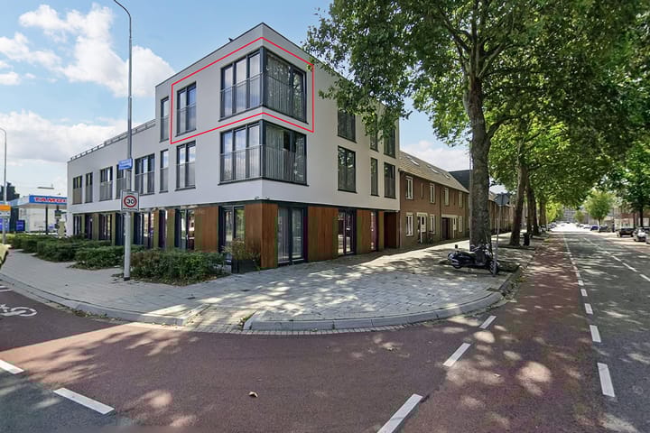 Photo 1 of Tongelresestraat 122-L