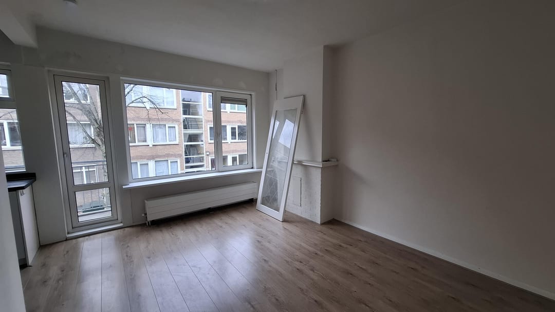 Photo 2 of Schoklandsestraat 26-B