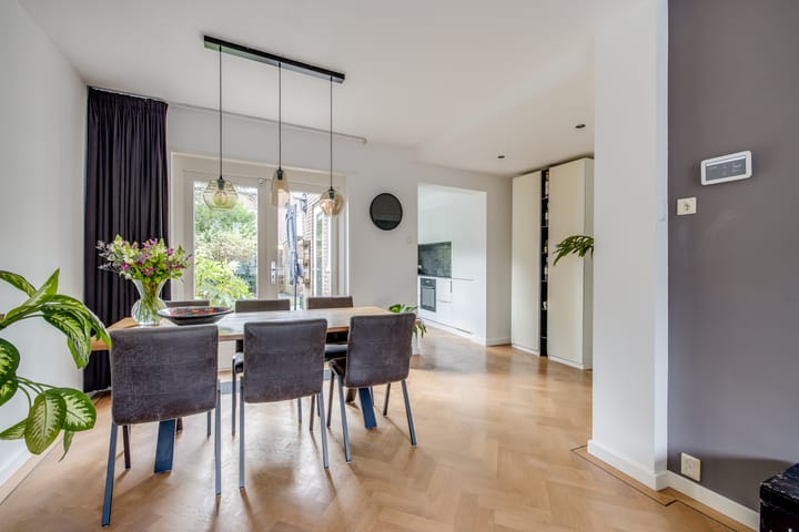 Foto 10 van Urlusstraat 18