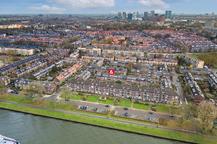 Foto 40 van Urlusstraat 18