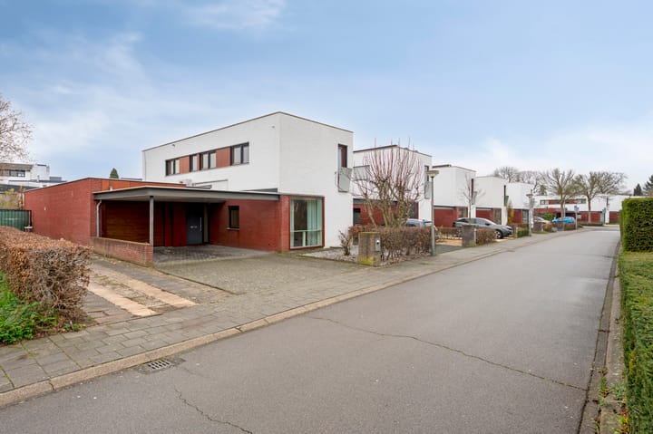 Foto 41 van Hubèr Jaminstraat 22