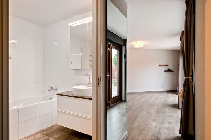 Foto 16 van Hubèr Jaminstraat 22