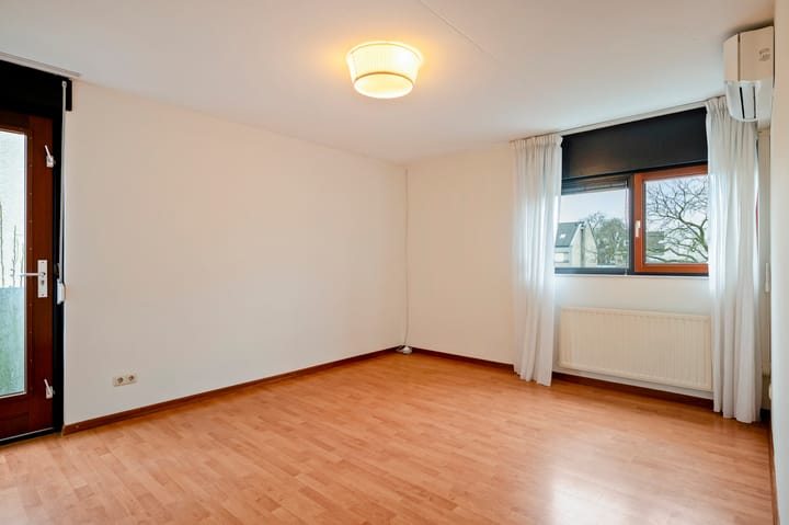 Foto 32 van Hubèr Jaminstraat 22