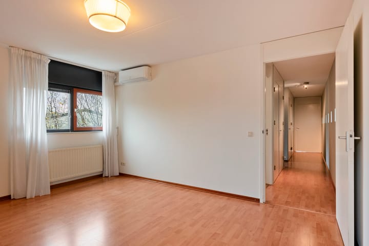 Foto 33 van Hubèr Jaminstraat 22