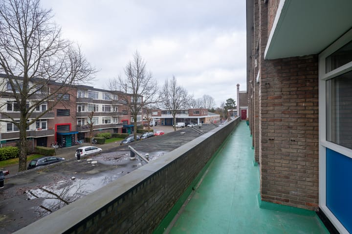 Foto 36 van Van Schendelstraat 56