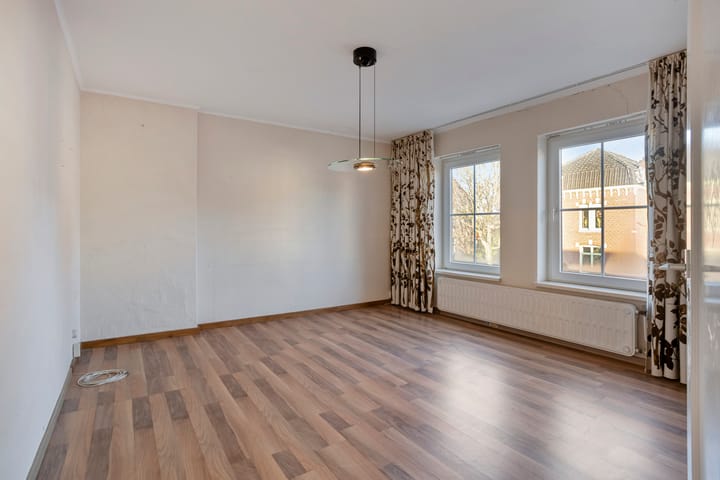 Foto 23 van Stationsstraat 67