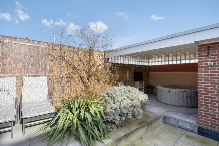 Foto 39 van St. Josephstraat 61