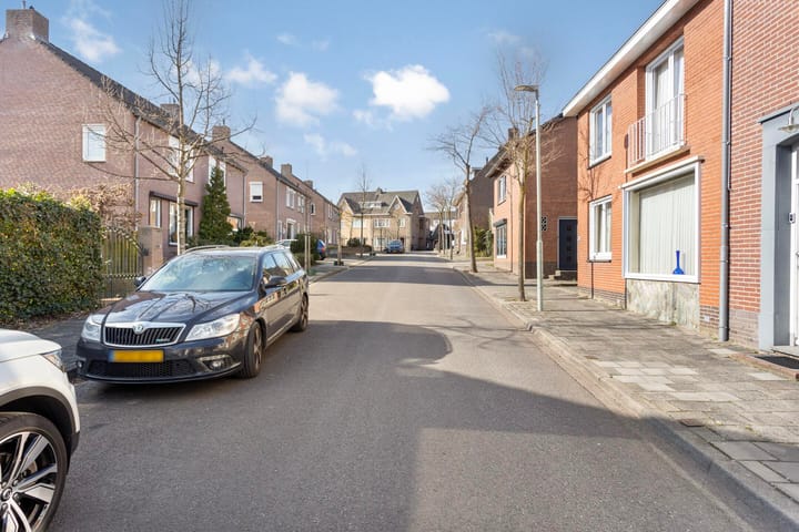 Foto 41 van St. Josephstraat 61