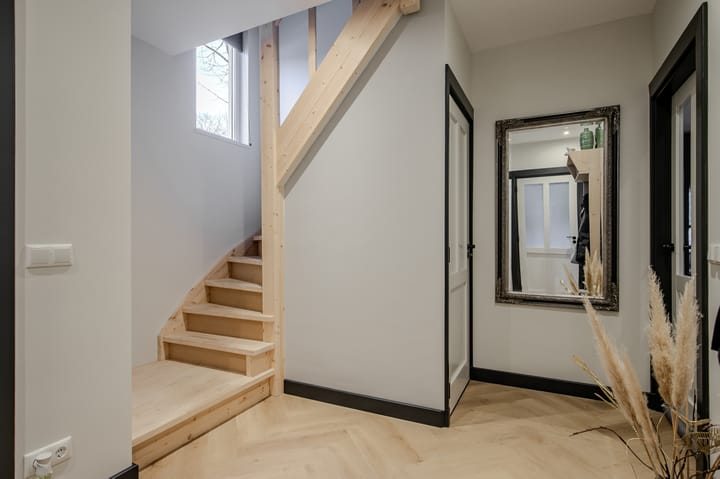 Foto 21 van Stationsweg 61