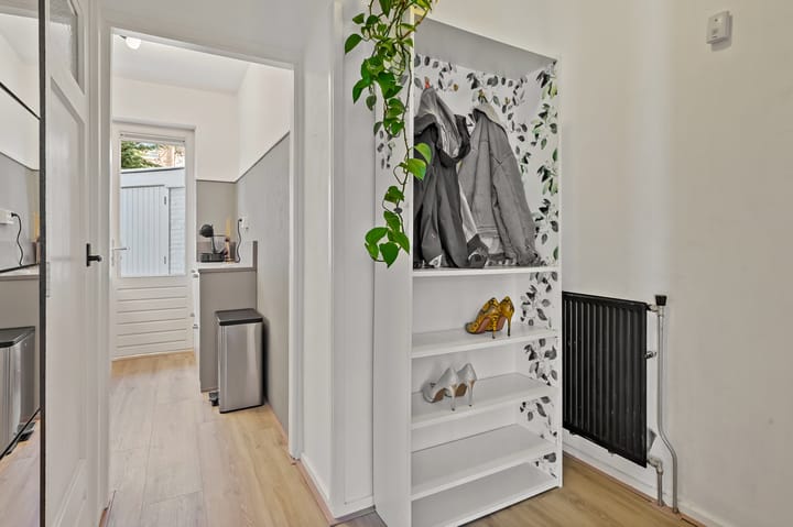 Photo 18 of Frederik van Eedenstraat 56