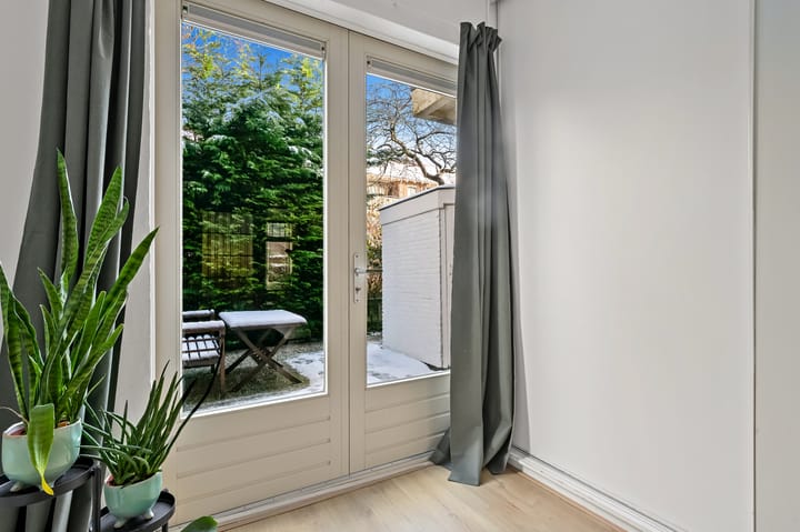 Photo 29 of Frederik van Eedenstraat 56