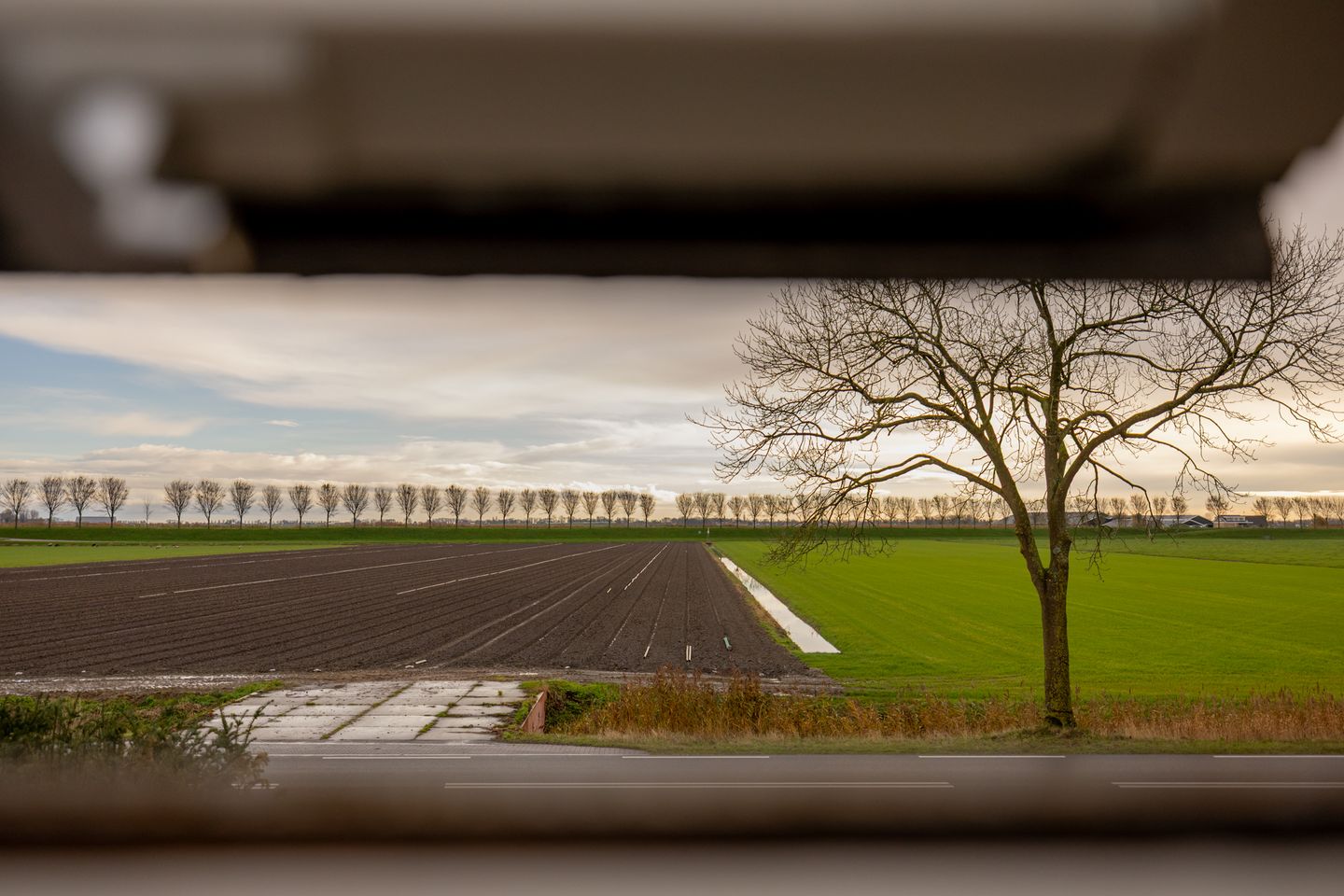 Foto 19 van Middenweg 8