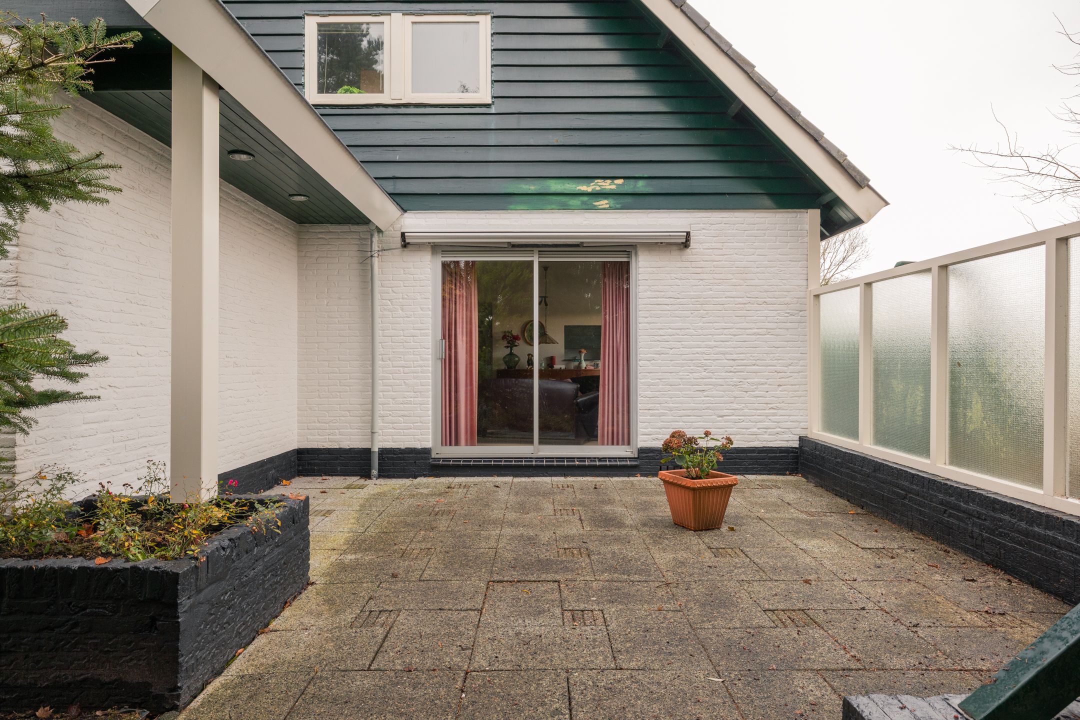 Foto 21 van Middenweg 8