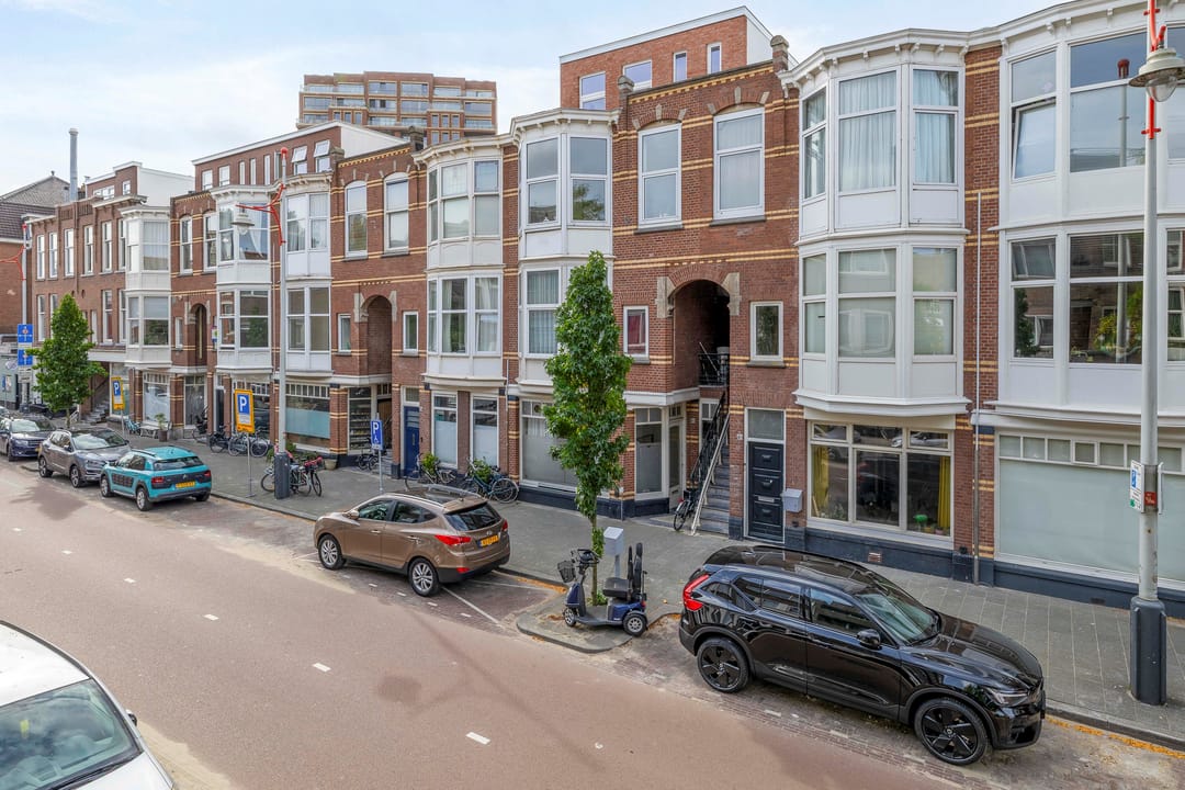 Photo 7 of De Constant Rebecquestraat 42