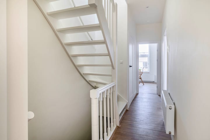 Foto 11 van De Constant Rebecquestraat 42